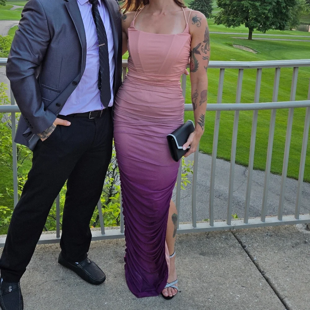 Boutique Rima Bustier Ombre Ruched Maxi Dress - Picture 2 of 4